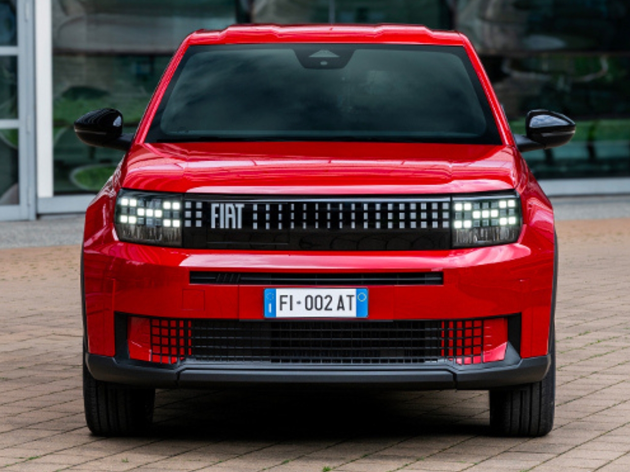 Fiat Grande Panda RED